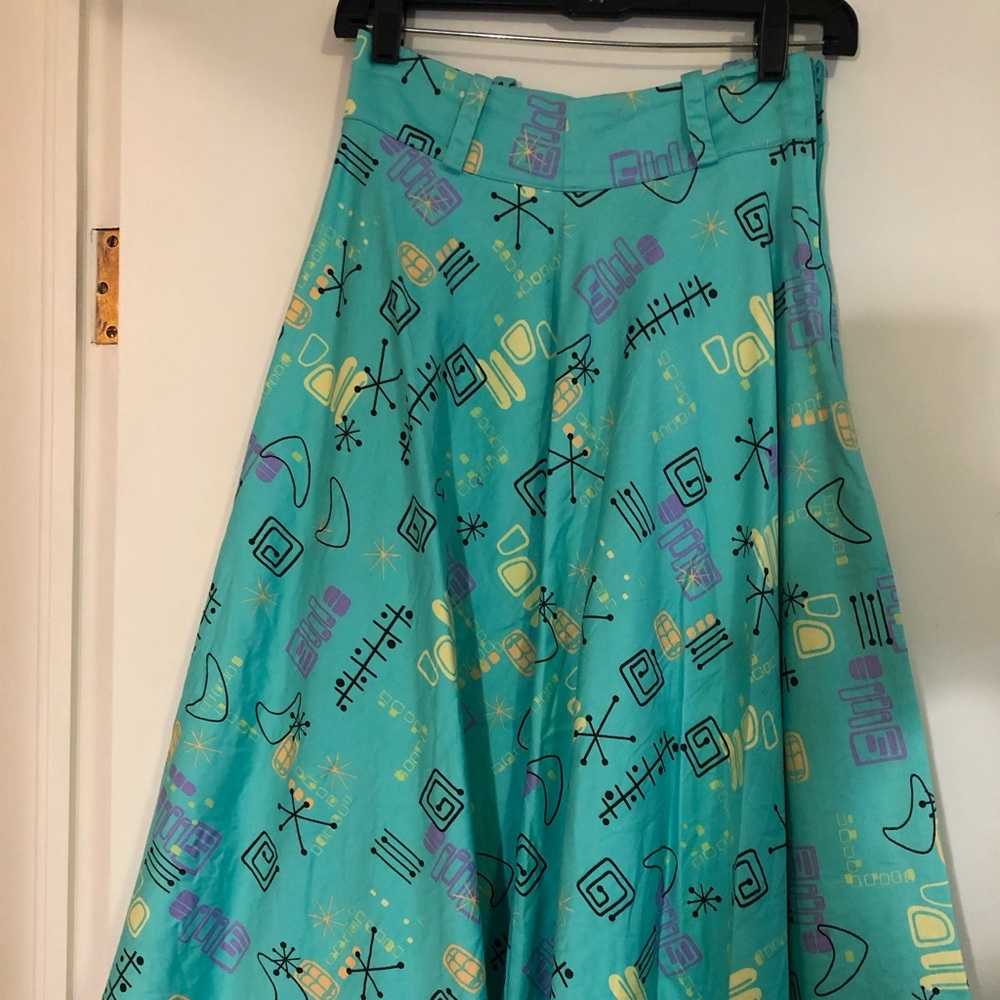 Pinup Couture Skirt, Size Medium